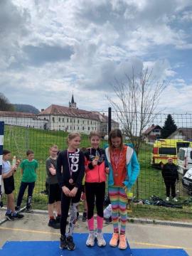 370 učenk in učencev na krosu kamniških osnovnih šol (30)